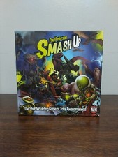 Smash Up The Shufflebuilding Card Game of Total Awesomeness! Paul Peterson AEG